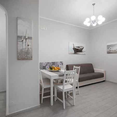Casa La Perla Apartment Sorrento Luaran gambar