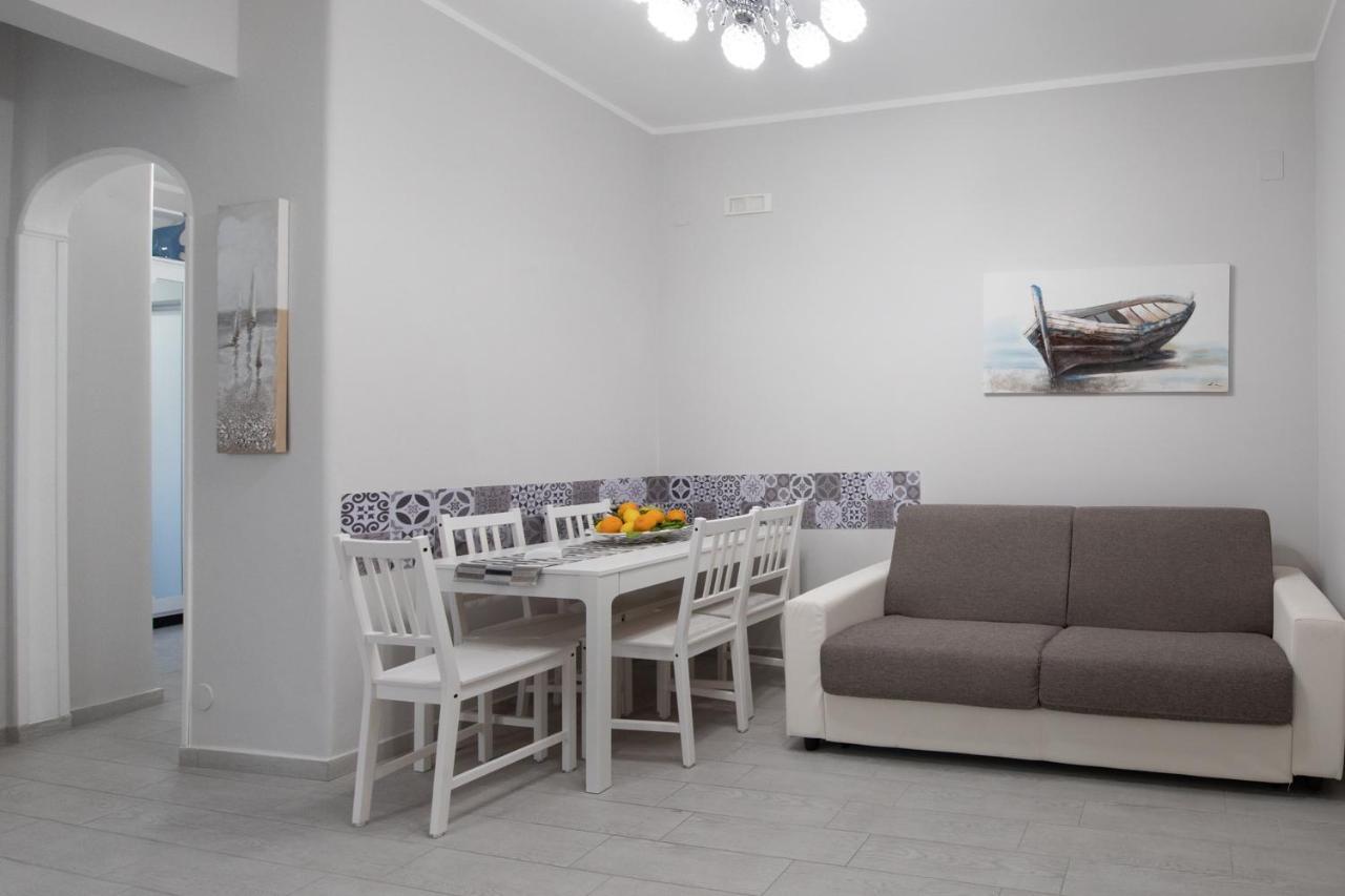 Casa La Perla Apartment Sorrento Luaran gambar