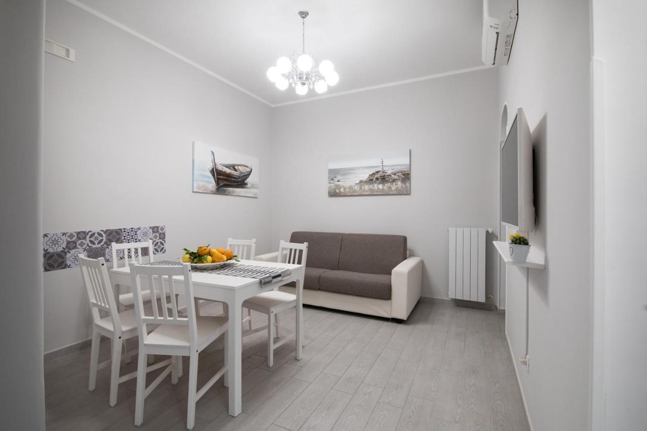 Casa La Perla Apartment Sorrento Luaran gambar